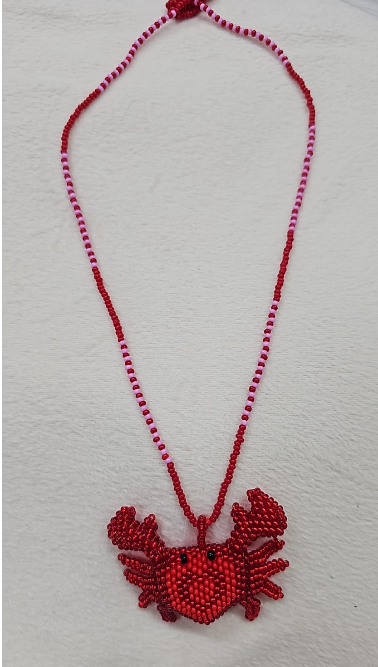 Collar Cangrejo en Mostacilla